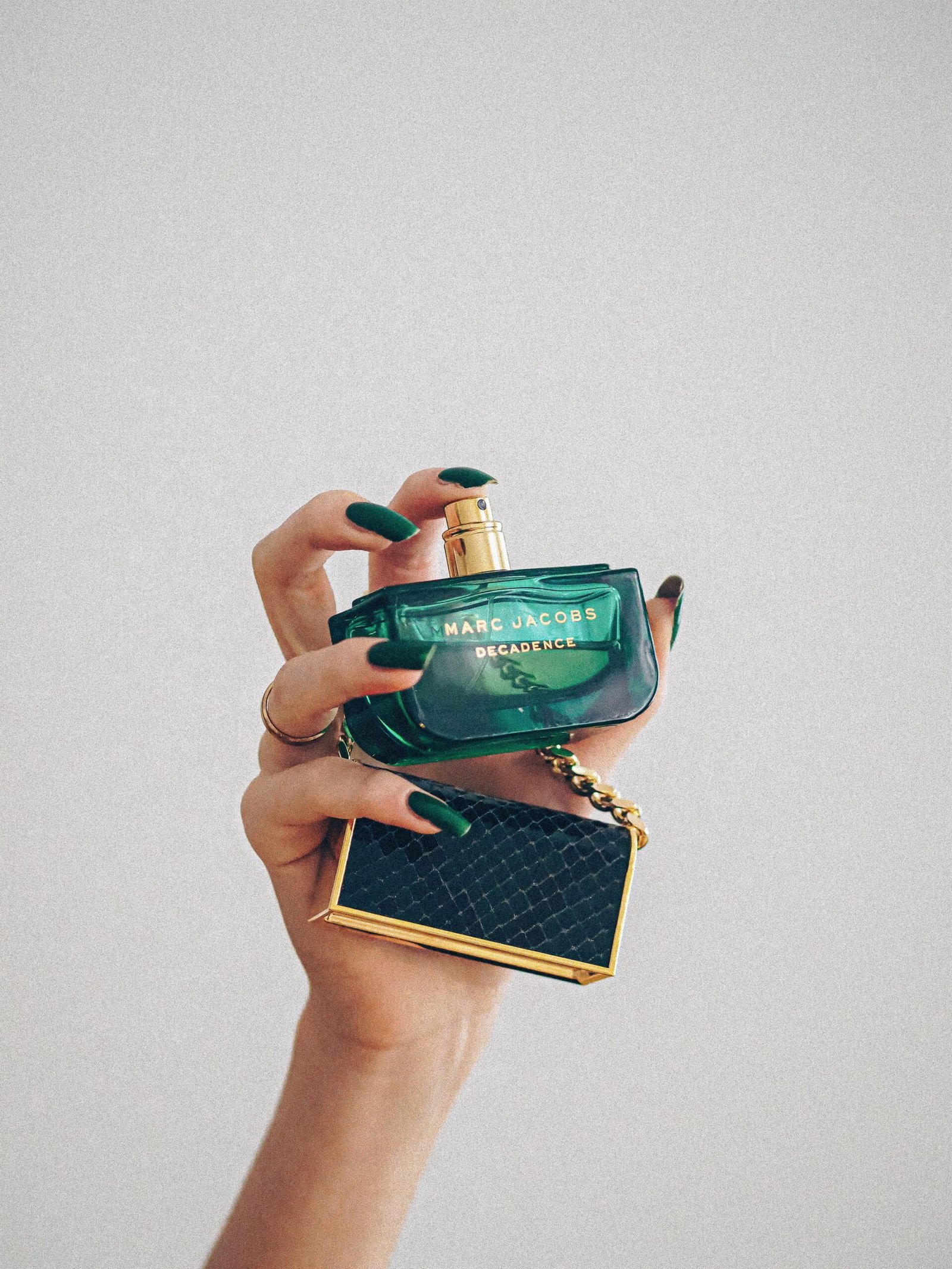 Incanto Amity Review: A Cordial Addition to the Salvatore Ferragamo Incanto Line